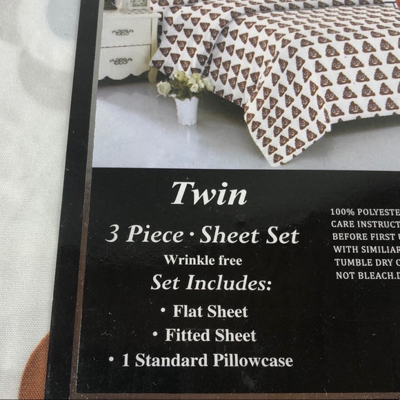 Emoji 🍩 Give a 💩 Poop Sheet / Comforter Set Twin - Picture 8 of 8